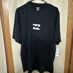 NWT All Day Wave Loose Fit Short Sleeve Surf Tee